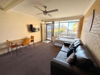 Wards Holiday Flat 4 - 7