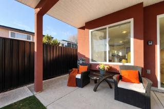 Modern Private Vancouver Suite - Killarney Park - 9