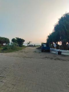 Villa Lt3 karanglaut karangpapak - 1