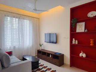 House 66 Vibrant 2 Bedroom Apartment - 3