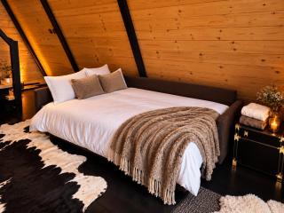 Macko's Cabins - A-Frames with Hot Tub & Mountain Views - 4