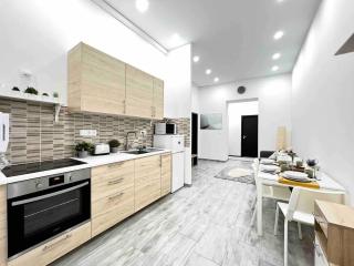 Cozy & Modern 2min from Synague - 2