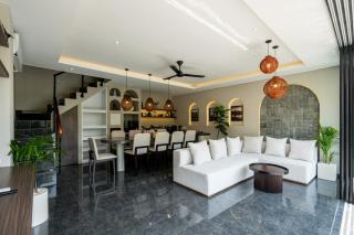 Villa Nymera - Striking 4BR Luxury Villa with Pool & Sunken Lounge in Pererenan - 3