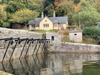 Sluice Keeper's Cottage - 6