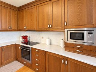 Nini's Maison - Terrace Living Above Kalamata City - 1