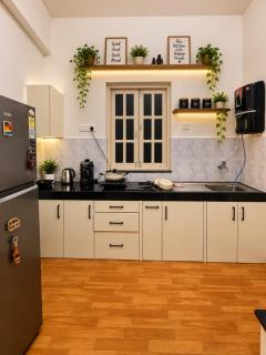 Luxury 2BHK Apartment with Pool View in Candolim by HomeWoodStays - 1