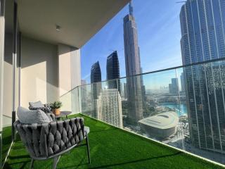 Downtown Gem Apt, Burj View Bliss - 4
