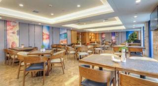 Kyriad Marvelous Hotel·Xi'an North High-speed Railway Station - 5