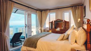 Baywatch Paternoster - The Penthouse - 7