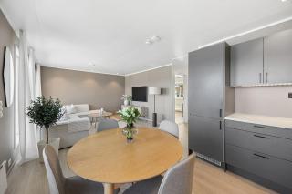 Modern terraced house with fjord view centrally located in Alta - 8