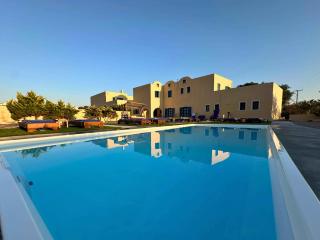 Irigeneia Hotel - 4