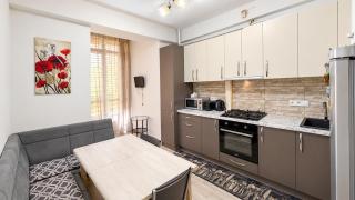 Modern Apartment for 4 - 9
