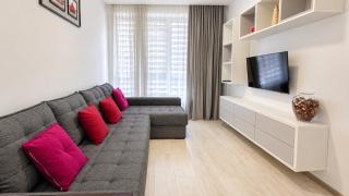 Modern Apartment for 4 - 8