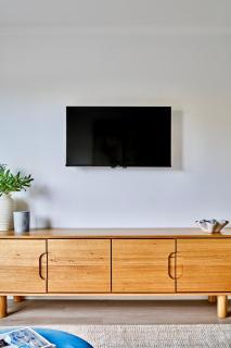 Modern, Central Apartment Footsteps to Salamanca - 3