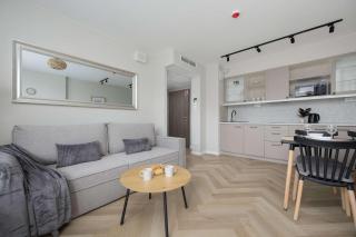 Pileckiego Apartments with Parking & Balcony by Noclegi Renters - 3