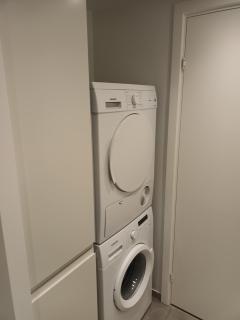 Fully equipped apartment, 15 min to Downtown - 1
