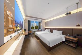 Luyue Hotel Movie Hotel Huaqiangbei Convention and Exhibition Center Branch - 6