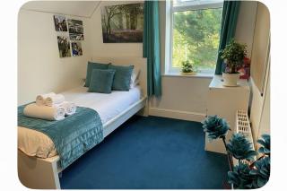 Large country house in the green belt, indoor hot tub, pool, for 12 - 5