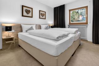 Alpenbasis - retro mountain stay - 1
