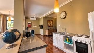 Raffia Boutique Hotel - 1
