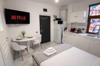 AFY Stays Urban Apartments - Bucharest - 1