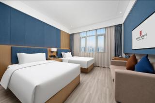 Rezen Select Shanghai International Resort - 3