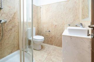 2-Bed PH Private Rooftop JacuzziSea Views - 4