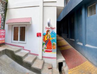 Solo Nari Backpackers Rishikesh - 8