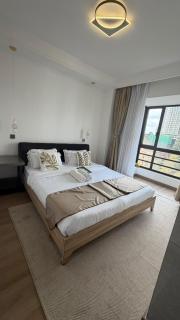 3 bedroom on riverside one - 0