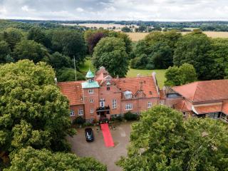Sauntehus Castle Hotel - 9