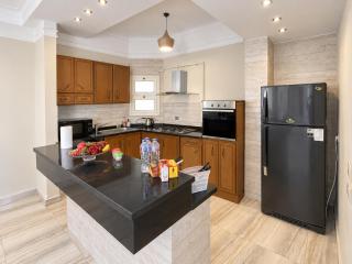 Luxurious Roof Top Apartment, Hanna's Home - 7