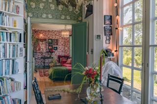 Charming Saltsjo-Boo Villa with Water Views - 5