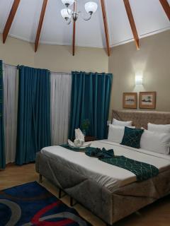 Brookyard Guest House - 8