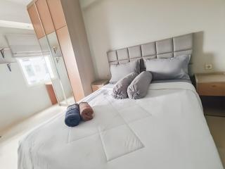 Cozy 1BR Serpong Garden Apt pool & wifi - 2