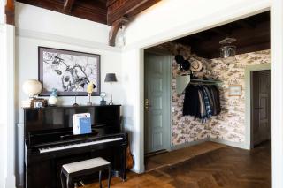 Luxury Apartment with Water View and Steam Sauna - 4