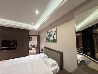 Nearby City center mall - Best for families FT55O - 9