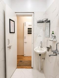 Peaceful 1BHK - 4