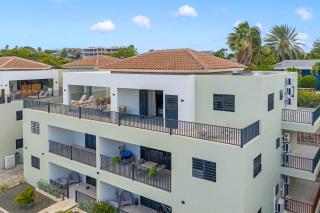Penthouse Kas di Blenchi, Mambo Beach & Sea View - 3