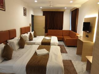 Hotel Grand Nilgiri AC Rooms - 5