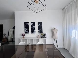 Manzoni House - 2