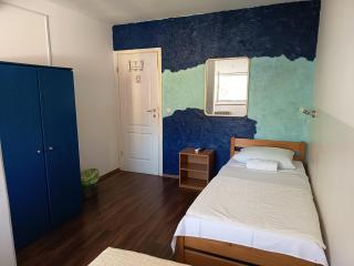 Nest Hostel - 4