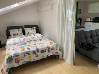 Lovely spacious 3room LOFT UNDER ROOF-100m2-TouristArea - 3