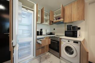 Bloomfields 1BR in Al Maryah Vista - 2