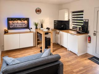 Design-Studio mit Wellness-Bad & Smart Access -  - 4