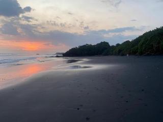 Villas Breeze Bali TWO 4BR Private Beach Villa - 8