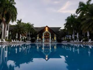 Acuatico Beach Resort & Hotel - Biga - 2