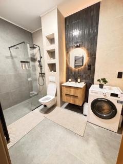 Riverside Luxy Apartment - 3