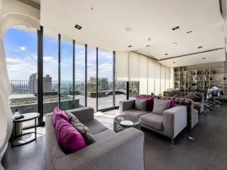 300m to BTS l Rooftop Pool and Gym l Sontana - 8