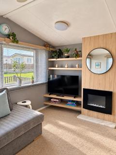 Padstow Holiday Base Bright Two Bedroom Lodge at Seven Bays - 9
