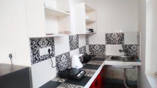 Studio2 PvtEntertainment Kitchen Balcony - 0